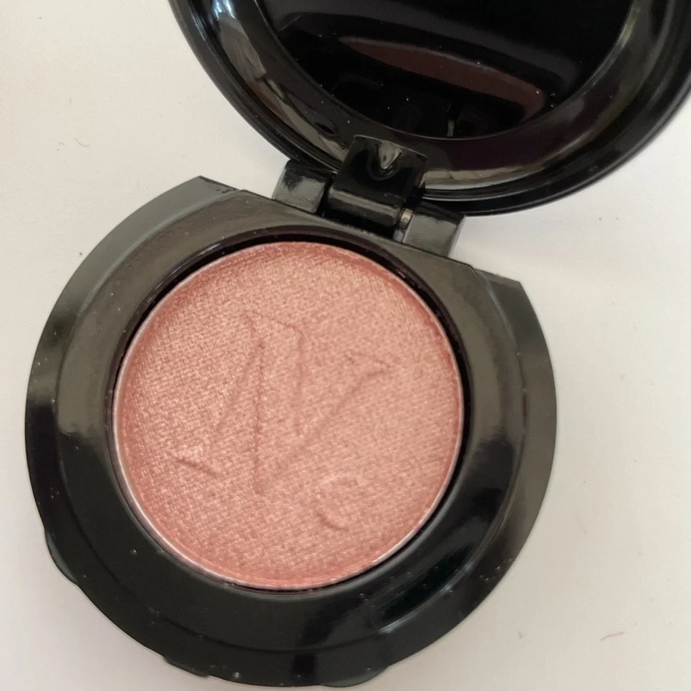 Nomad Intense Eyeshadow in Aperitivo NWT